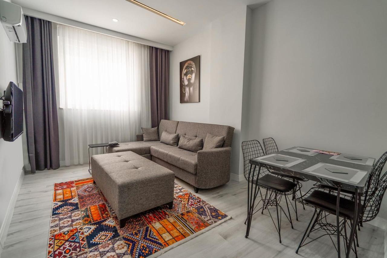 Apartamento Charming And Central Flat Near Beach In Muratpasa Antalya Exterior foto