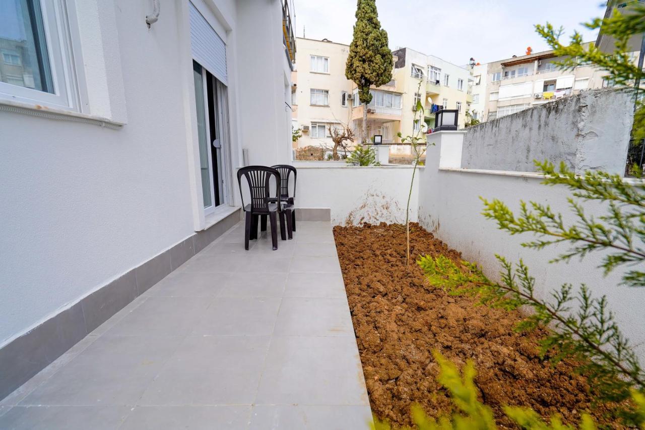 Apartamento Charming And Central Flat Near Beach In Muratpasa Antalya Exterior foto